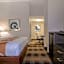 Quality Inn Roseville-Detroit North