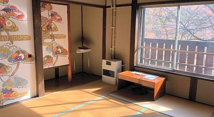 Tanigawa Valley Lodge & Coffee Roastery