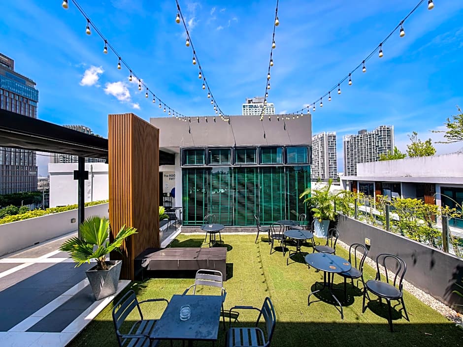 Kokotel Bangkok Sukhumvit 50