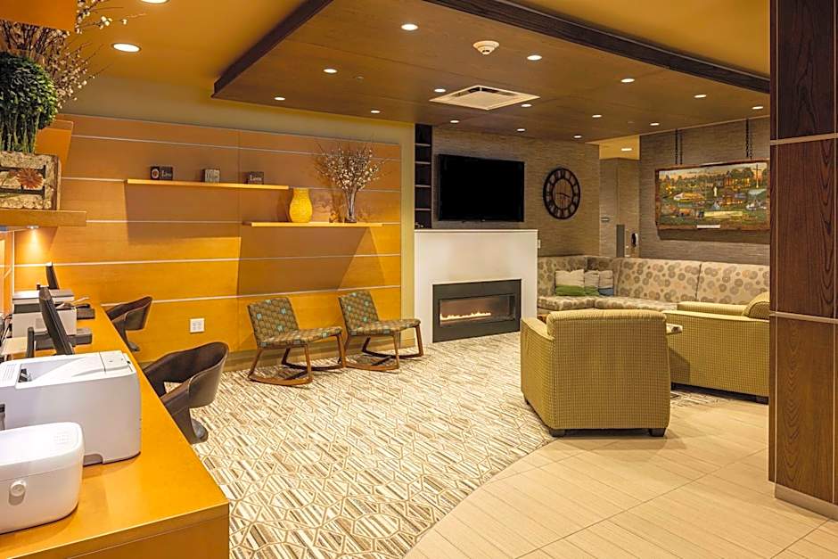 Best Western Plus Franciscan Square Inn & Suites - Steubenville