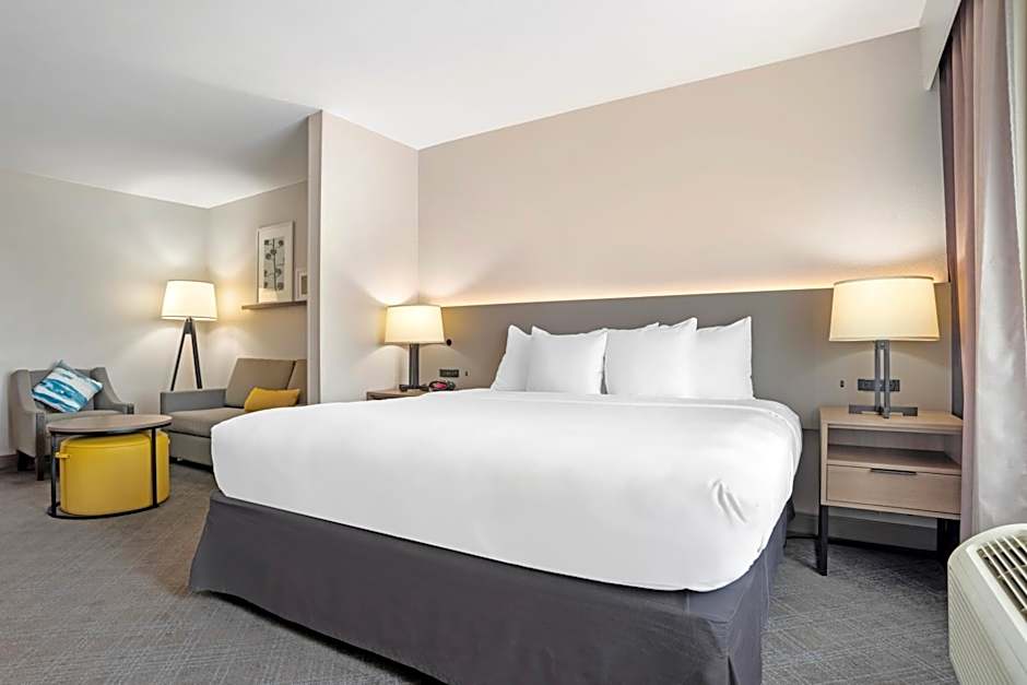 Comfort Inn & Suites Slidell - New Orleans Area