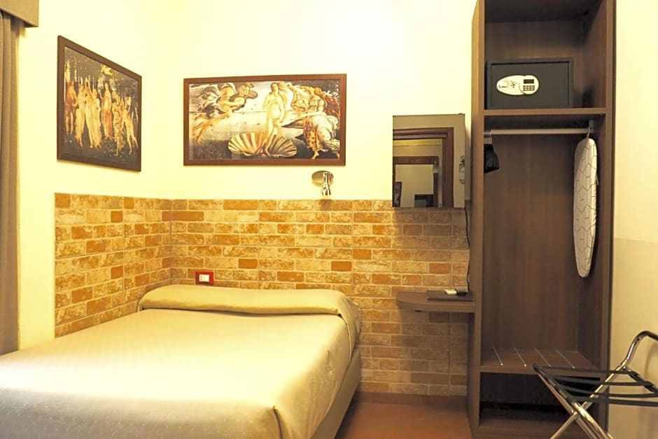 Hotel Ester