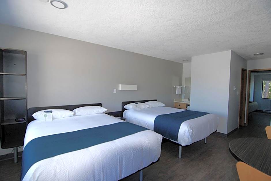 Motel 6-Saanichton, BC - Victoria Airport