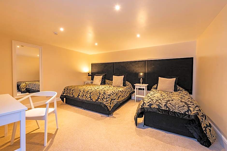 Photo 1 of 7 of Room 2