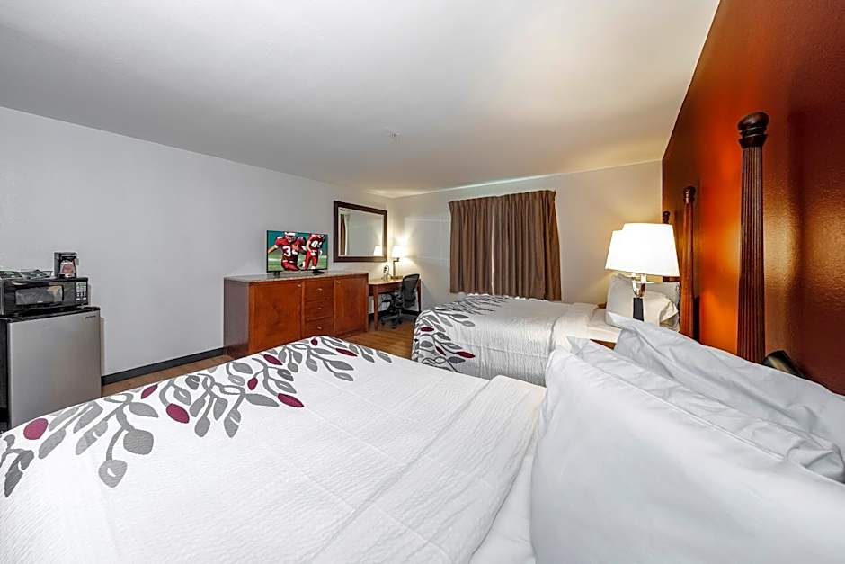 Red Roof Inn & Suites Biloxi - Ocean Springs