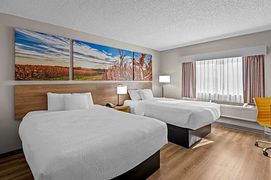 Days Inn by Wyndham Ames