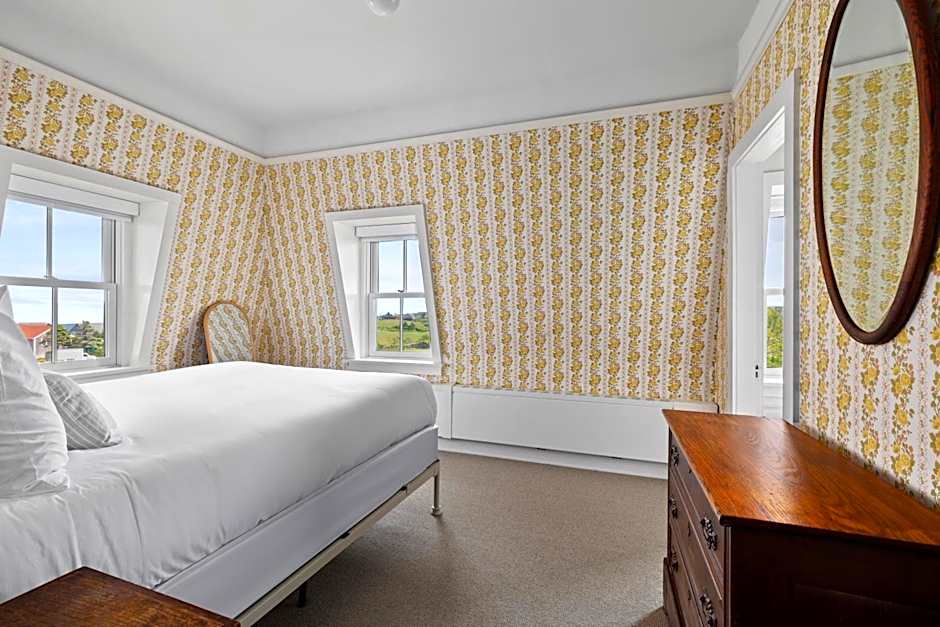 Atlantic Inn