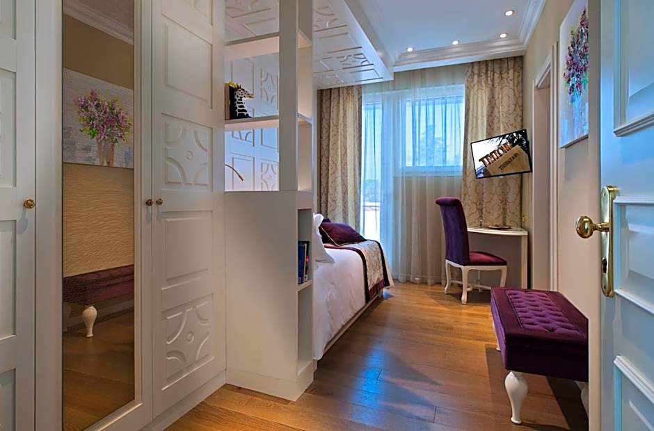 Tritone LUXURY HOTEL THERMAE & SPA