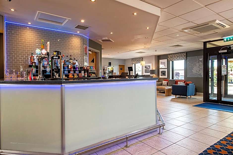 Holiday Inn Express Perth By IHG