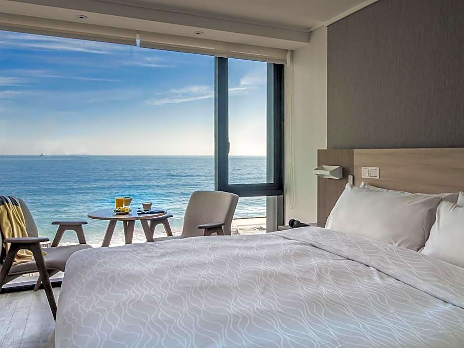 Pullman Vina del Mar San Martin