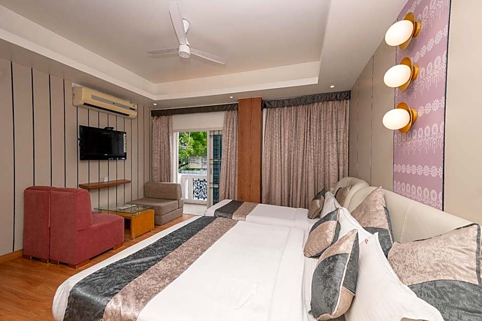 Aishwarya Residency