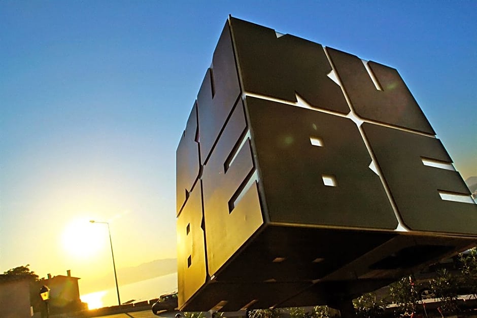 Kube Hotel St Tropez