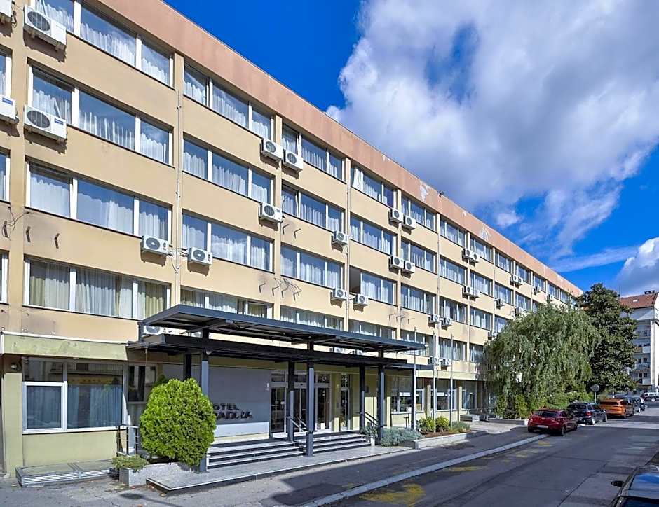 Hotel Sumadija