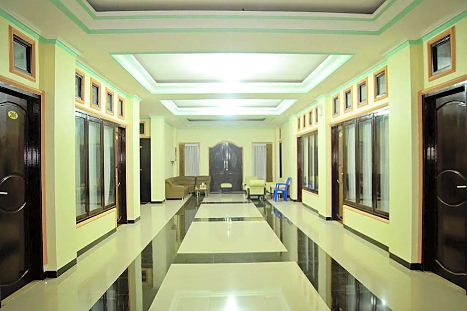Dena Hotel