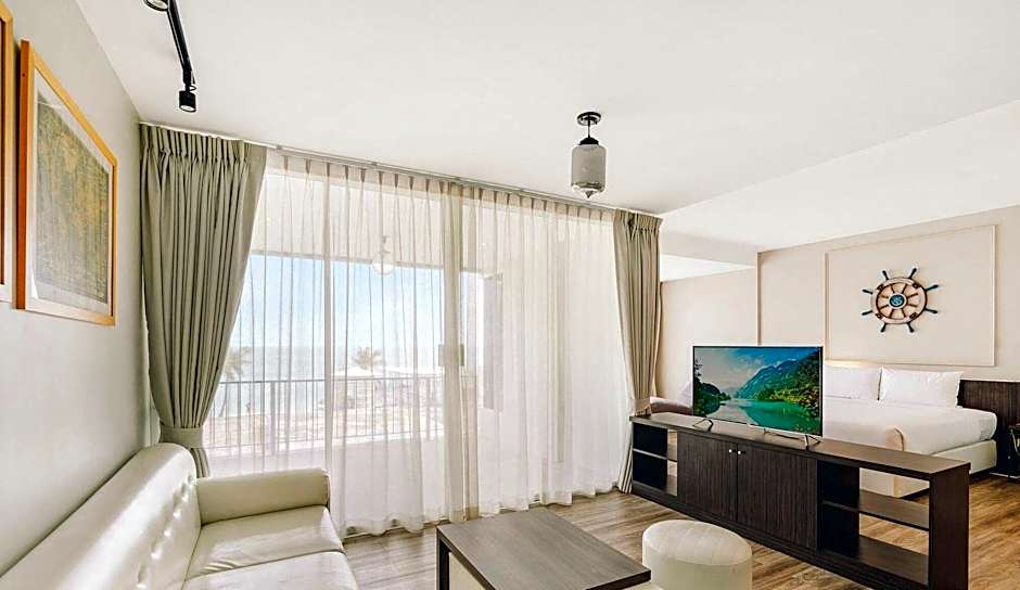 Combo Beach Hotel Samui