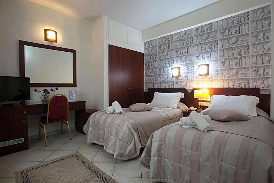 City Life Port Hotel