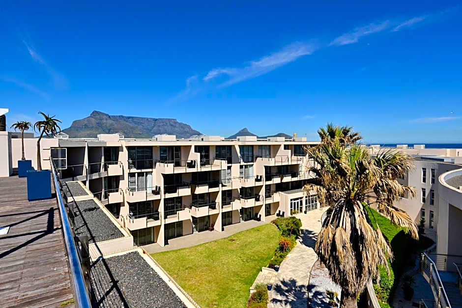 Lagoon Beach Hotel & Spa