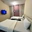 KINGSMAN BOUTIQUE HOTEL