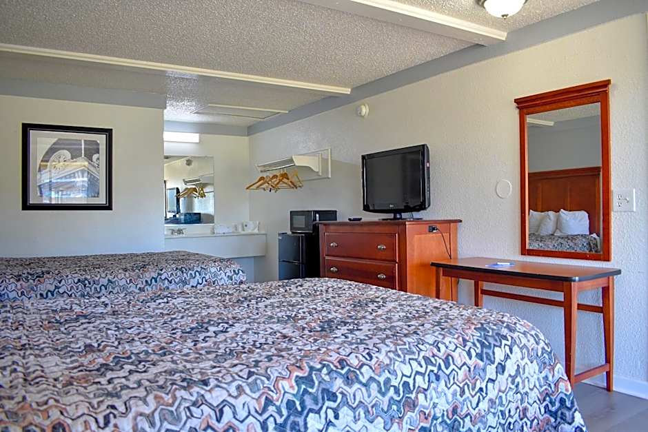 Rodeway Inn Auburn Hills - Detroit