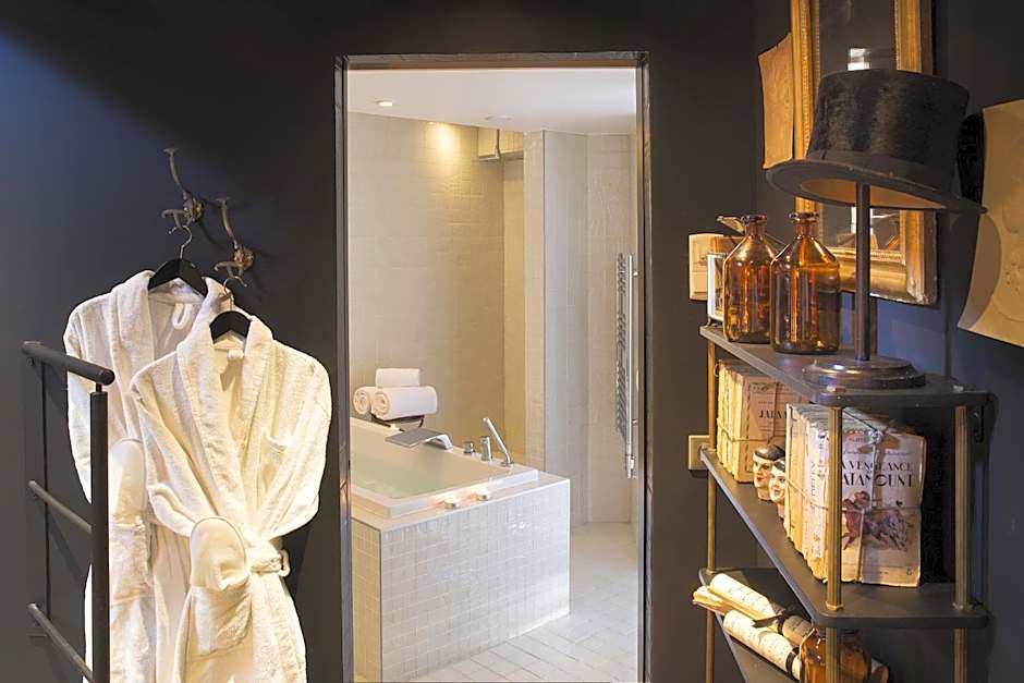 Chat Noir Design Hotel