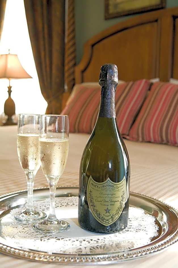 The Belvedere Inn & Restaurant