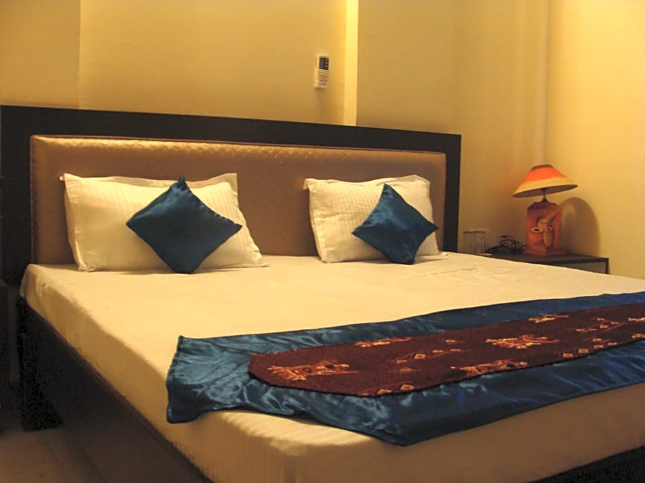 Hotel Abhinandan Grand