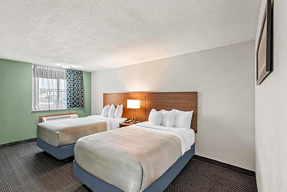 Quality Inn West Des Moines - Clive