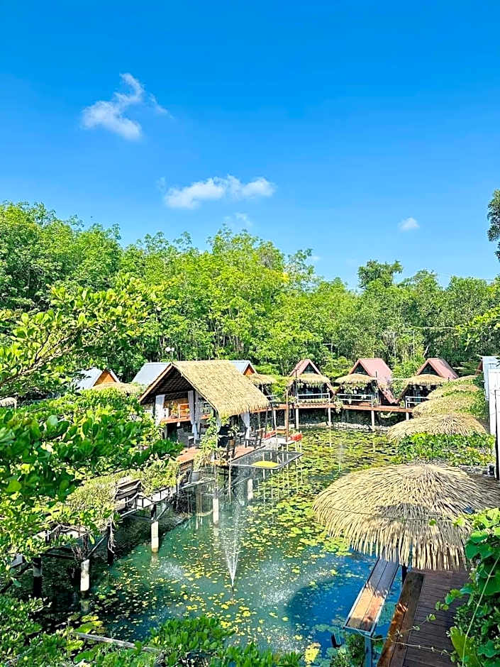 Ruen Nai Hua BY KOYAD
