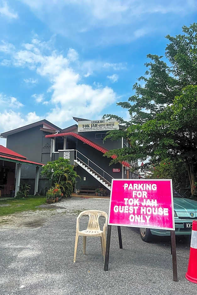 Langkawi Tok Jah Guest House Pantai Cenang
