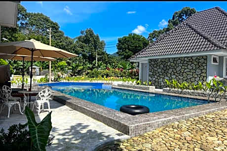 OYO Home 90711 9 Roses Villa