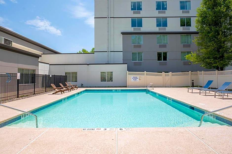 La Quinta Inn & Suites by Wyndham Danbury