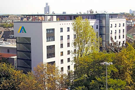 Jugendherberge Köln-Deutz