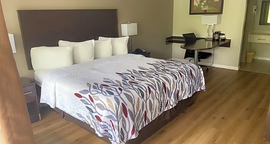 Red Roof Inn Clearfield