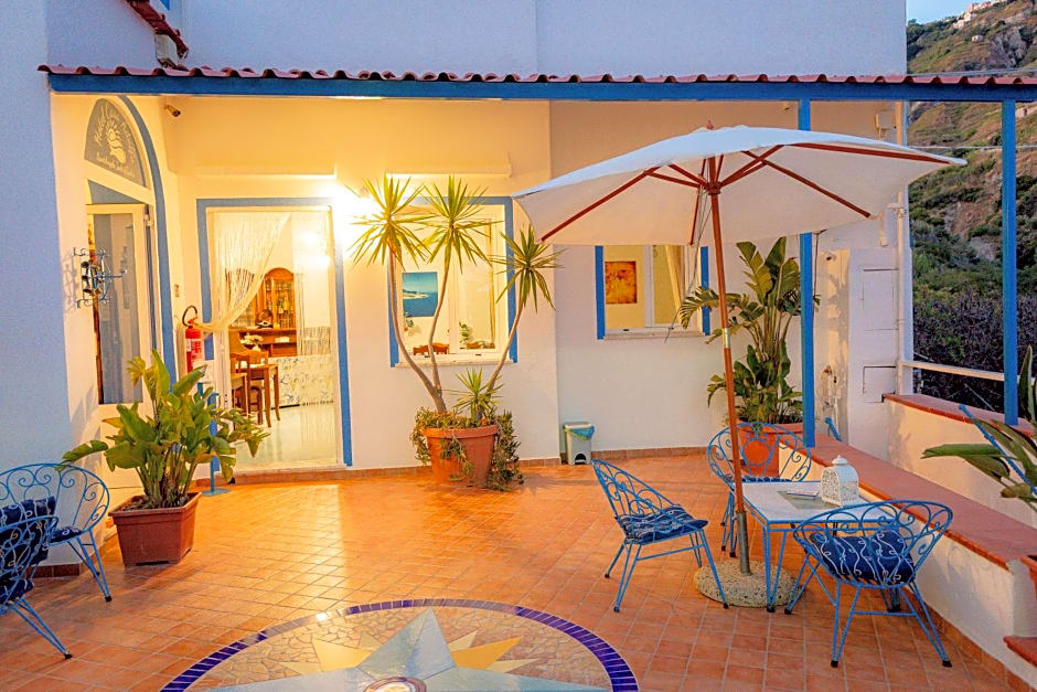 Hotel Casa Adolfo Ischia