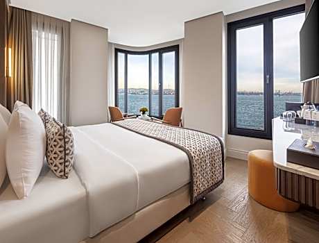 Junior Suite with Sea View