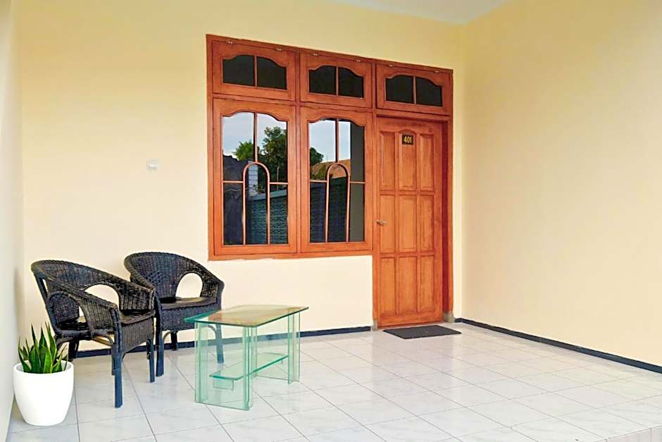 Berlian Abadi Hotel by Sinergi