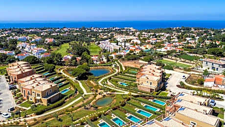 Vale de Milho Village