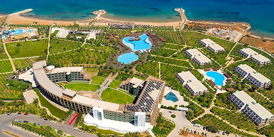 Noahs Ark Deluxe Hotel Spa