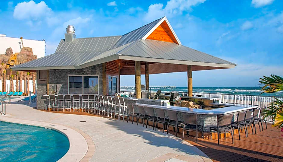 Holiday Inn Express & Suites Panama City Beach - Beachfront By IHG
