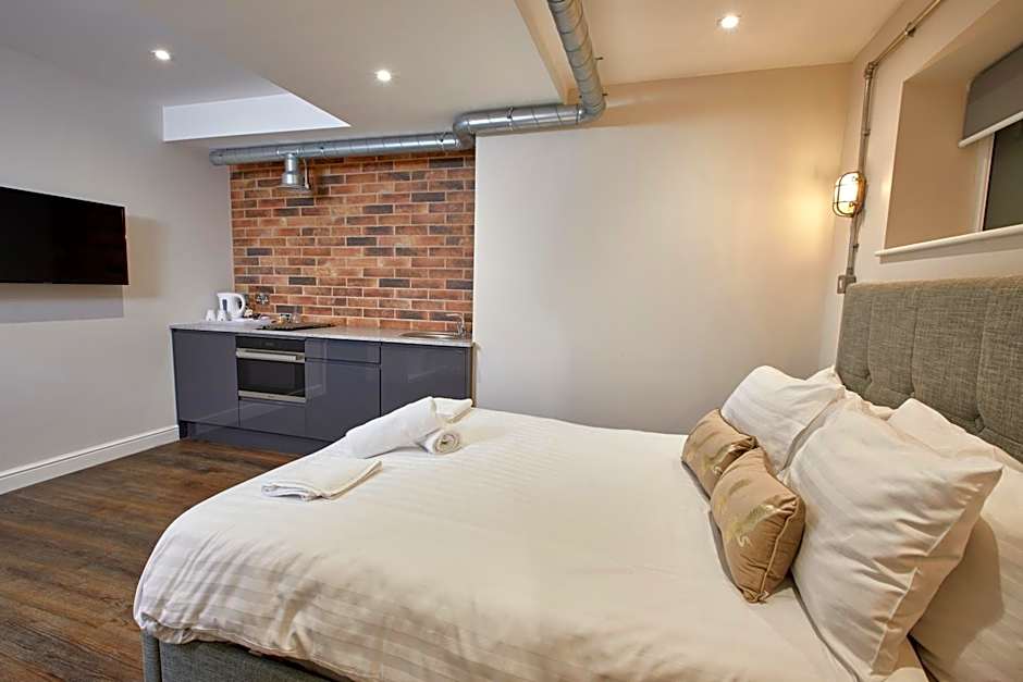 Three Cranes Serviced Apartments