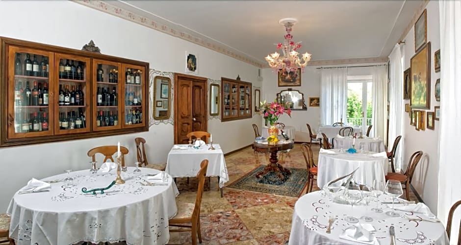 Hotel Villa Cheta Elite Restaurant