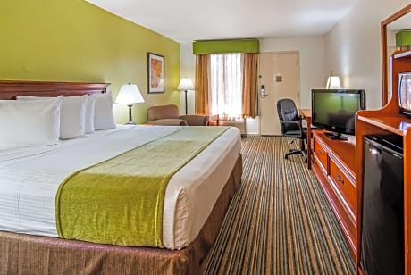 King Room - Mobility Access/Non-Smoking
