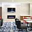 La Quinta Inn & Suites by Wyndham-Red Oak TX IH-35E