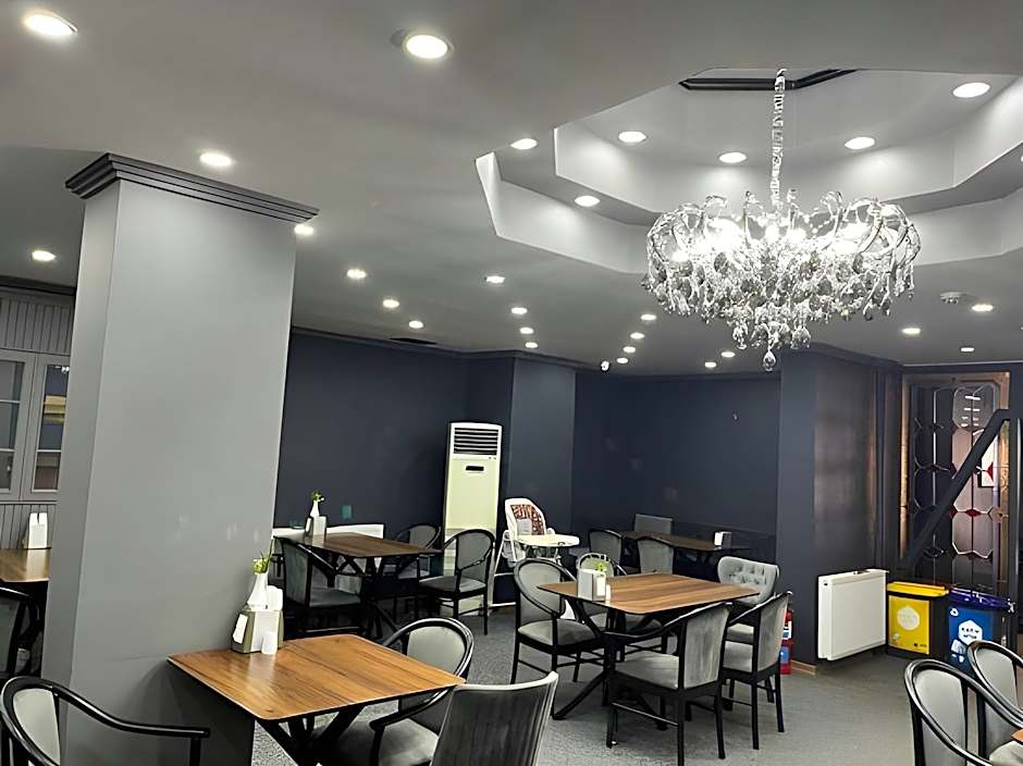 BURSA LOYAL CiTY HOTEL