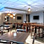 Embassy Suites by Hilton Bloomington / Minneapolis