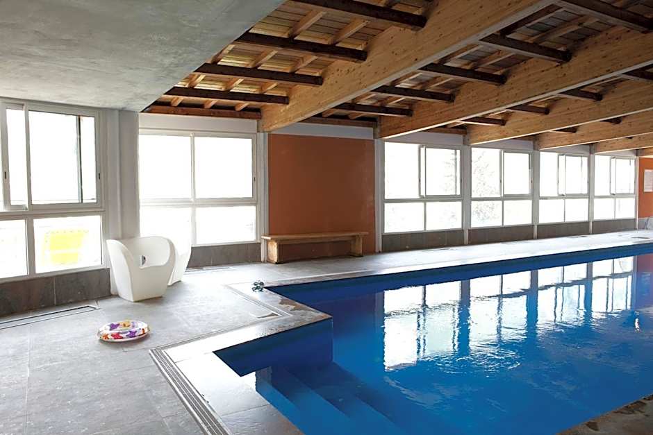 Résidence Château des Magnans by Nevesol