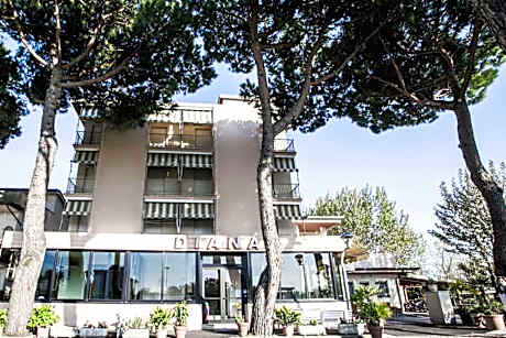 Hotel Diana