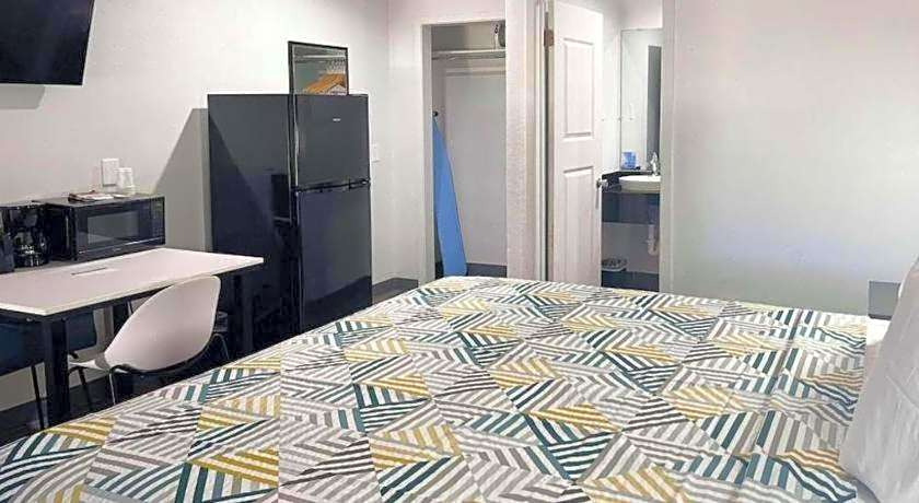OYO Hotel Irving DFW Airport North