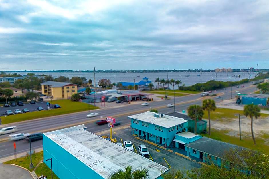 Aladdin Motel By OYO Merritt Island