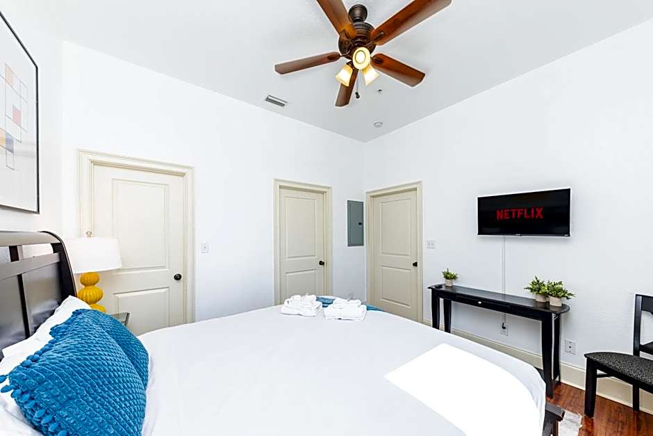 30-A Inn & Suites